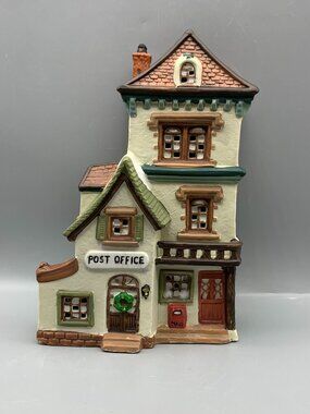 Dickens Collectables Towne Series 1994 Porcelain Lighted Post Office in Box